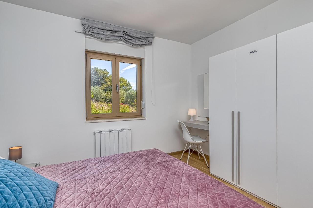 Apartment Stoja Pula Bagian luar foto