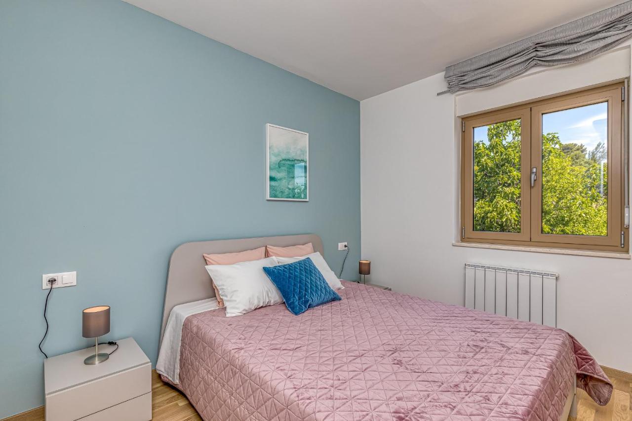 Apartment Stoja Pula Bagian luar foto