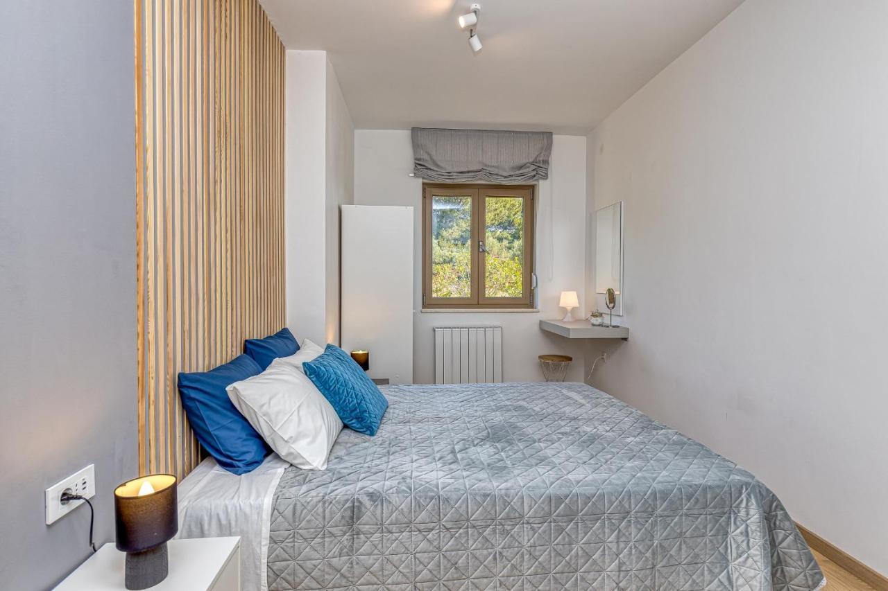 Apartment Stoja Pula Bagian luar foto