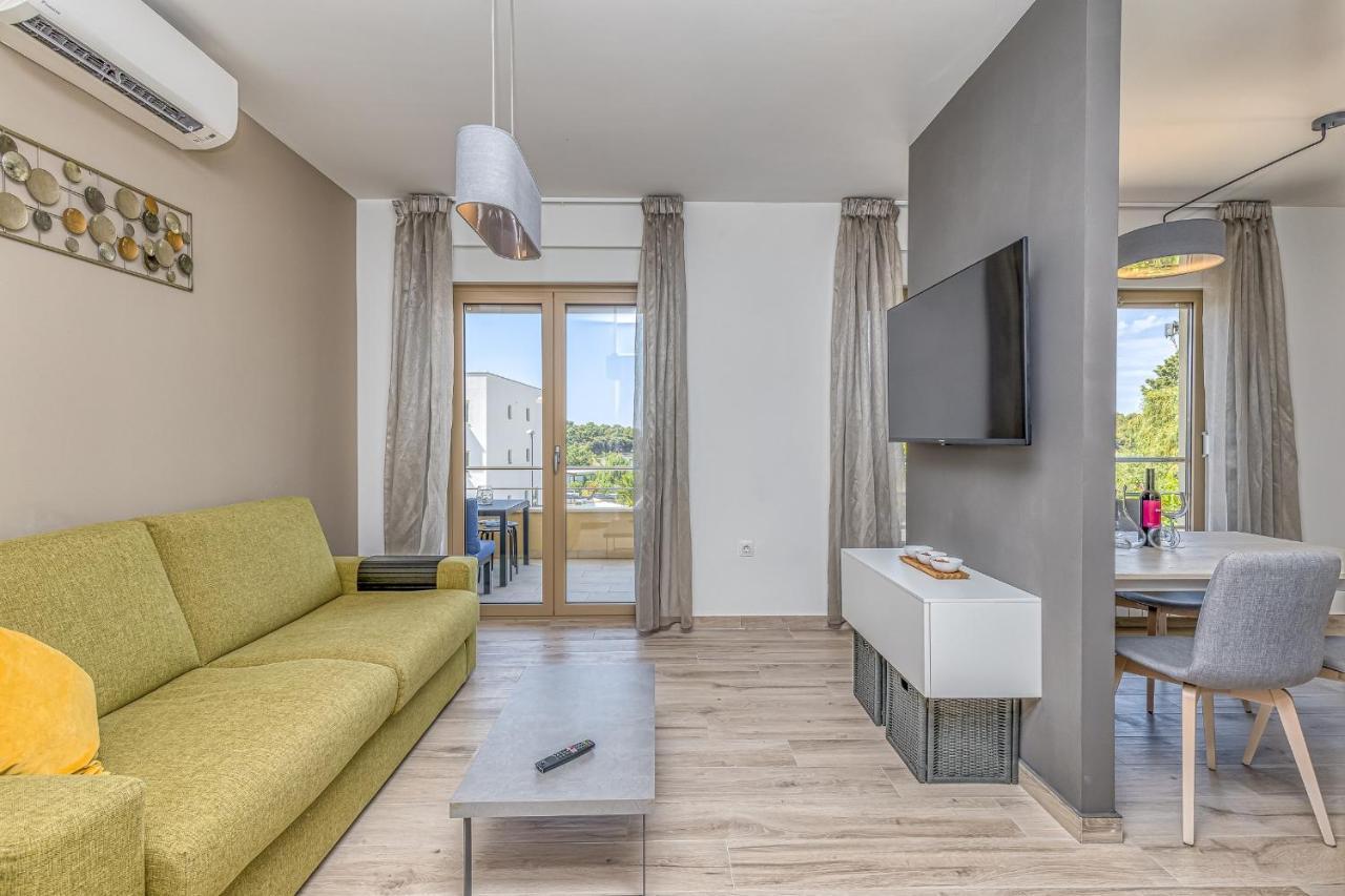 Apartment Stoja Pula Bagian luar foto